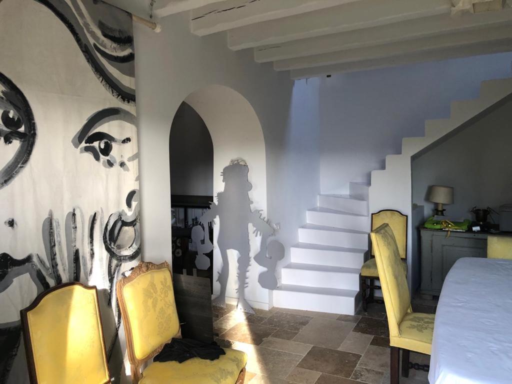 Perche King'S Bedroom In Maison Nomade Chic Cour-Maugis-sur-Huisne 외부 사진